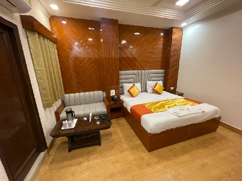 1 x Executive Room